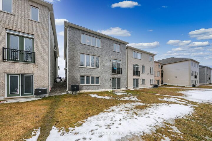 Property Photo:  464 Black Cherry Crescent  ON L9V 3Y7 