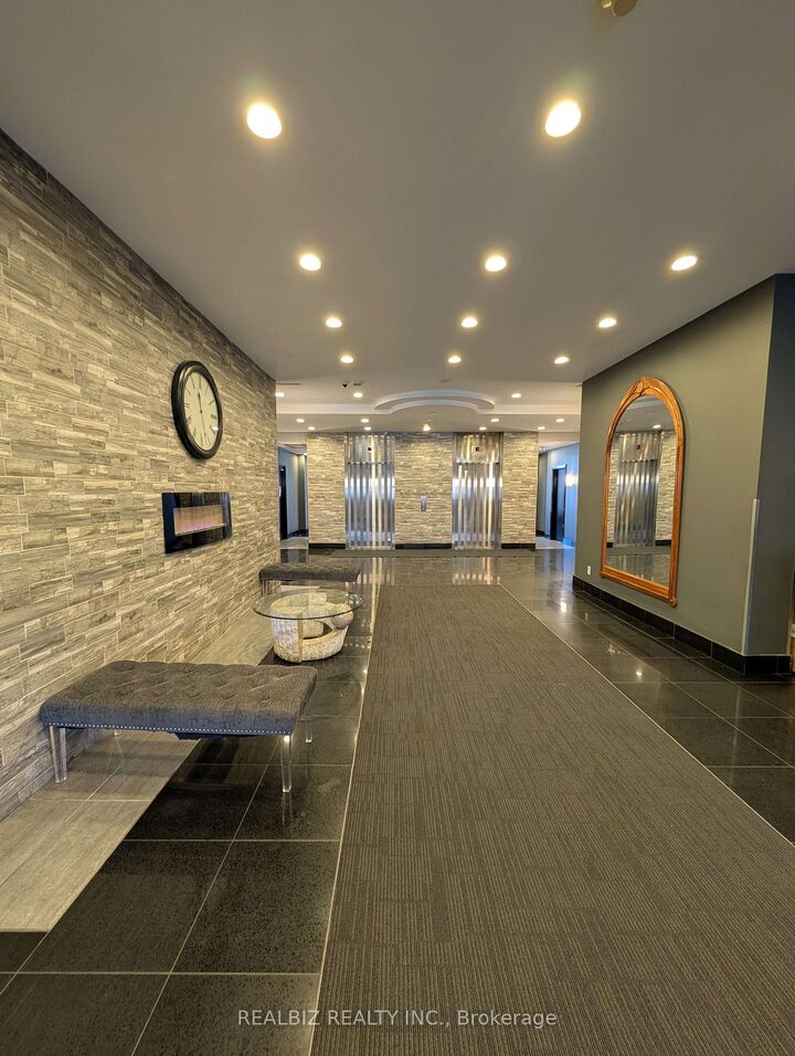 Property Photo: 135 James Street S 512 ON L8P 2Z6