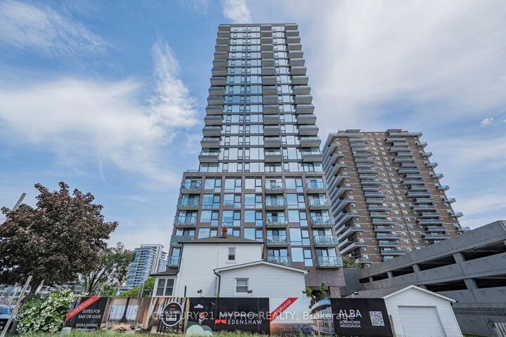 Photo de la propriété:  28 Ann Street 520  ON L5G 0E1 