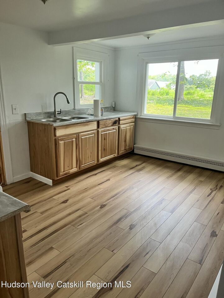 Property Photo:  10 Orchard  NY 12561 
