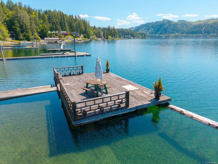 8950 Stirling Arm Dr — photo 1