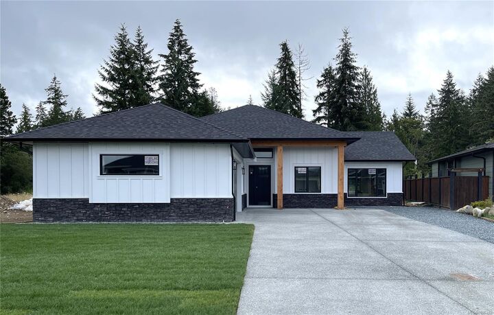 3036 Arbutus Dr — photo 1