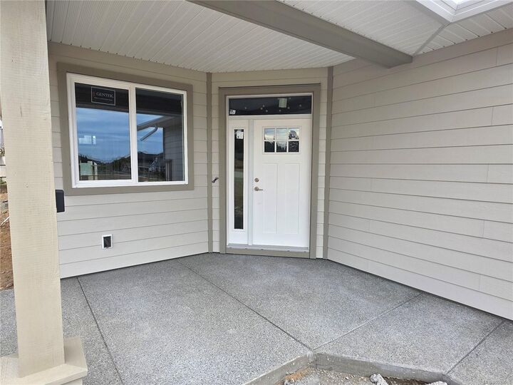 Property Photo:  343 Arizona Dr #4  BC V9H 0C6 