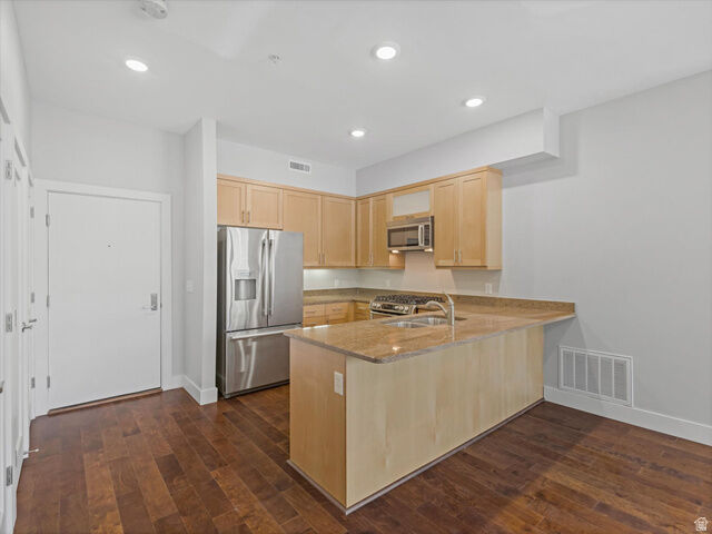 Property Photo:  1988 S 1100 E 209  UT 84106 