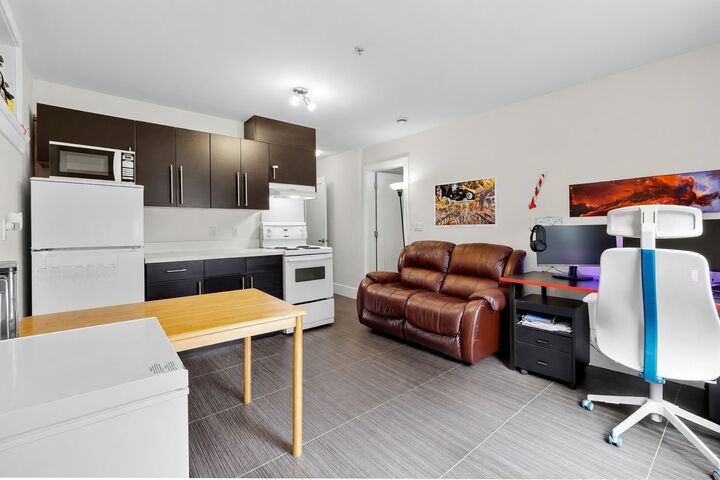 Property Photo: 2922 W 41st Avenue BC V6N 3C7