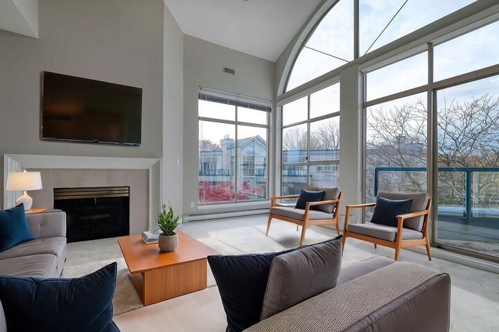 4753 W River Road 304 — photo 1