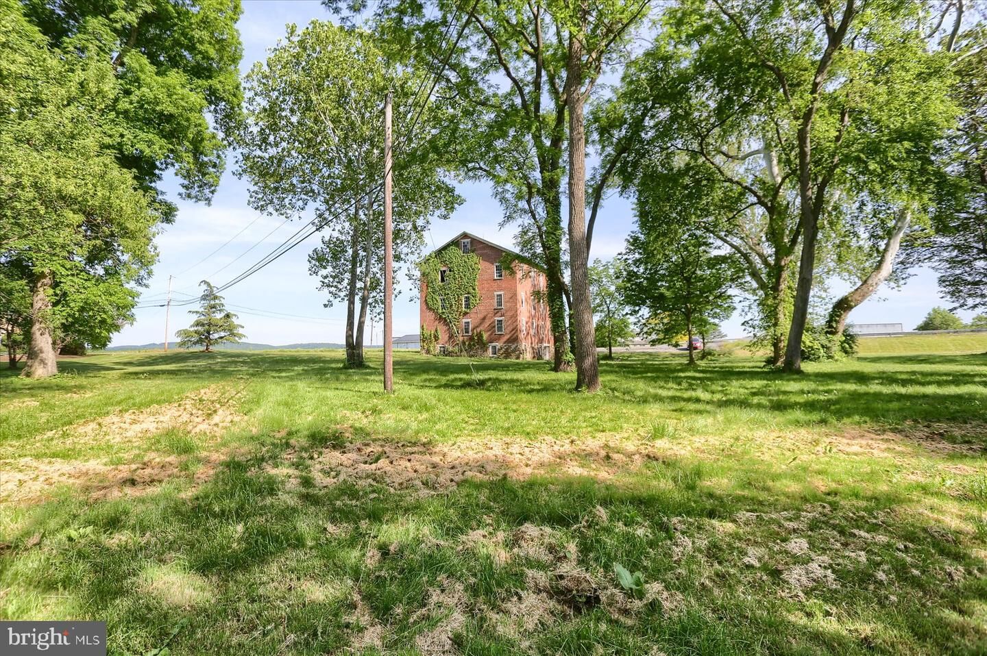 Property Photo:  1209 Mill Road  PA 17870 