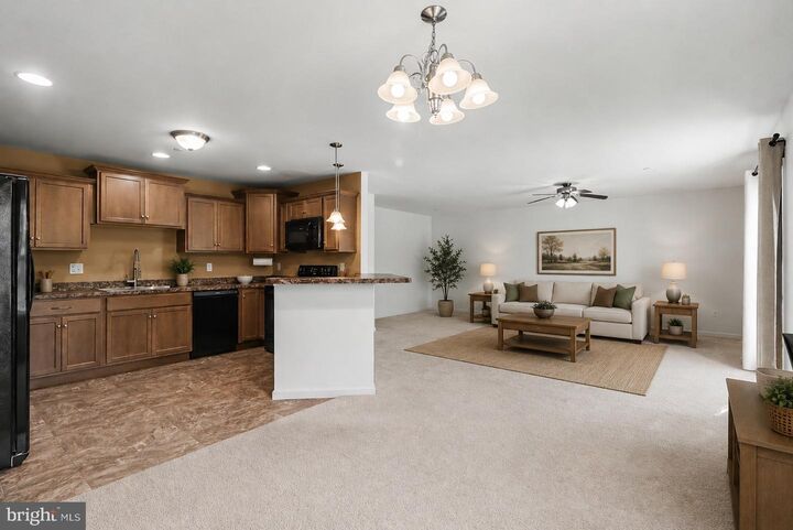 Property Photo:  186 Braeburn Way  PA 17078 
