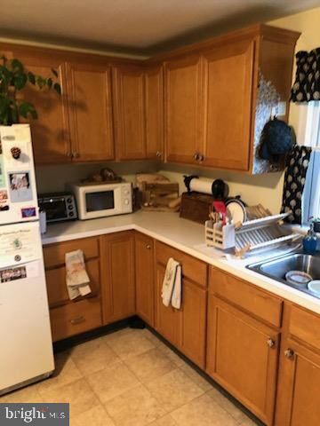 Property Photo: 213 Berwyn Place Flr 2 NJ 08648