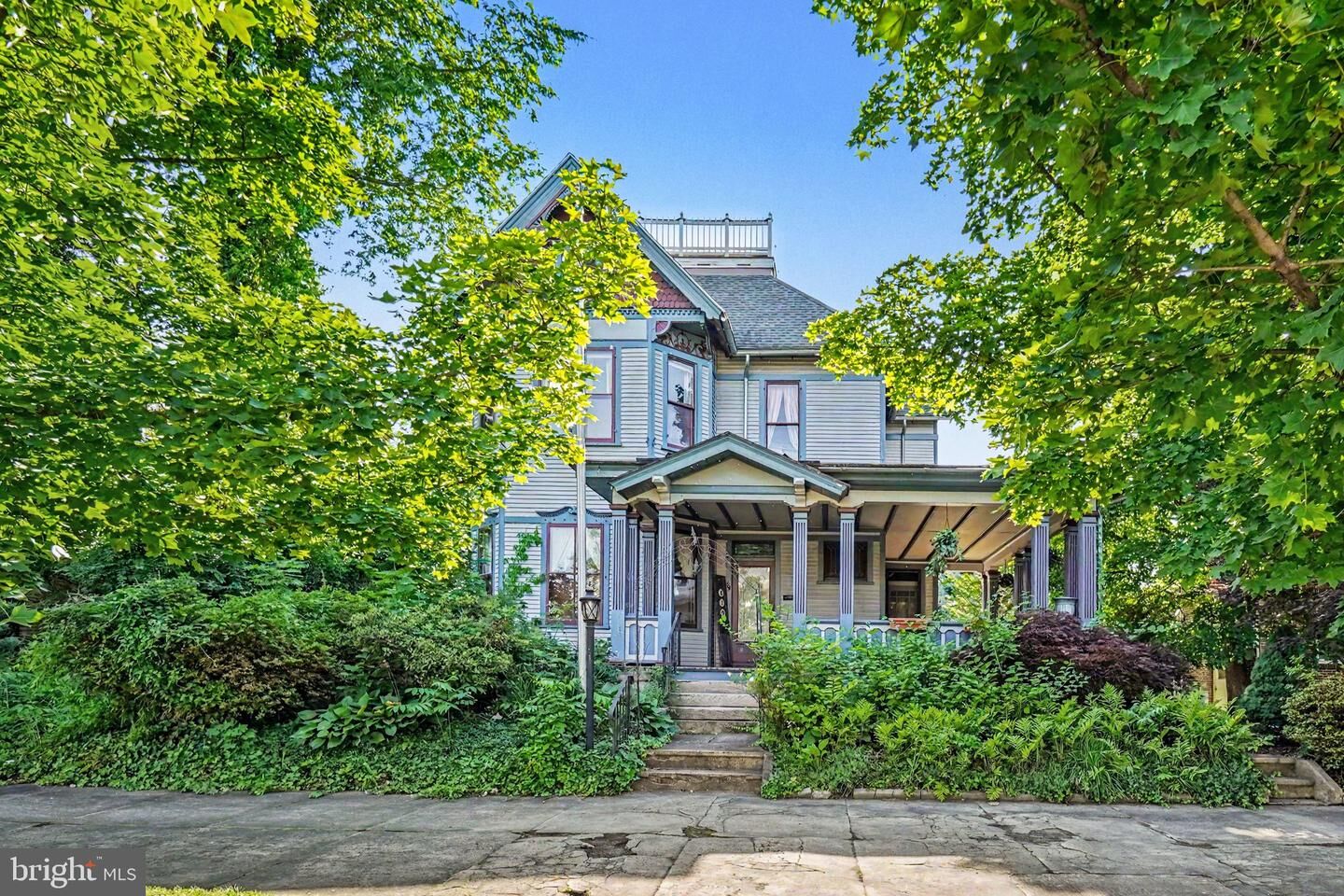 Property Photo: 119 S Market Street PA 17061