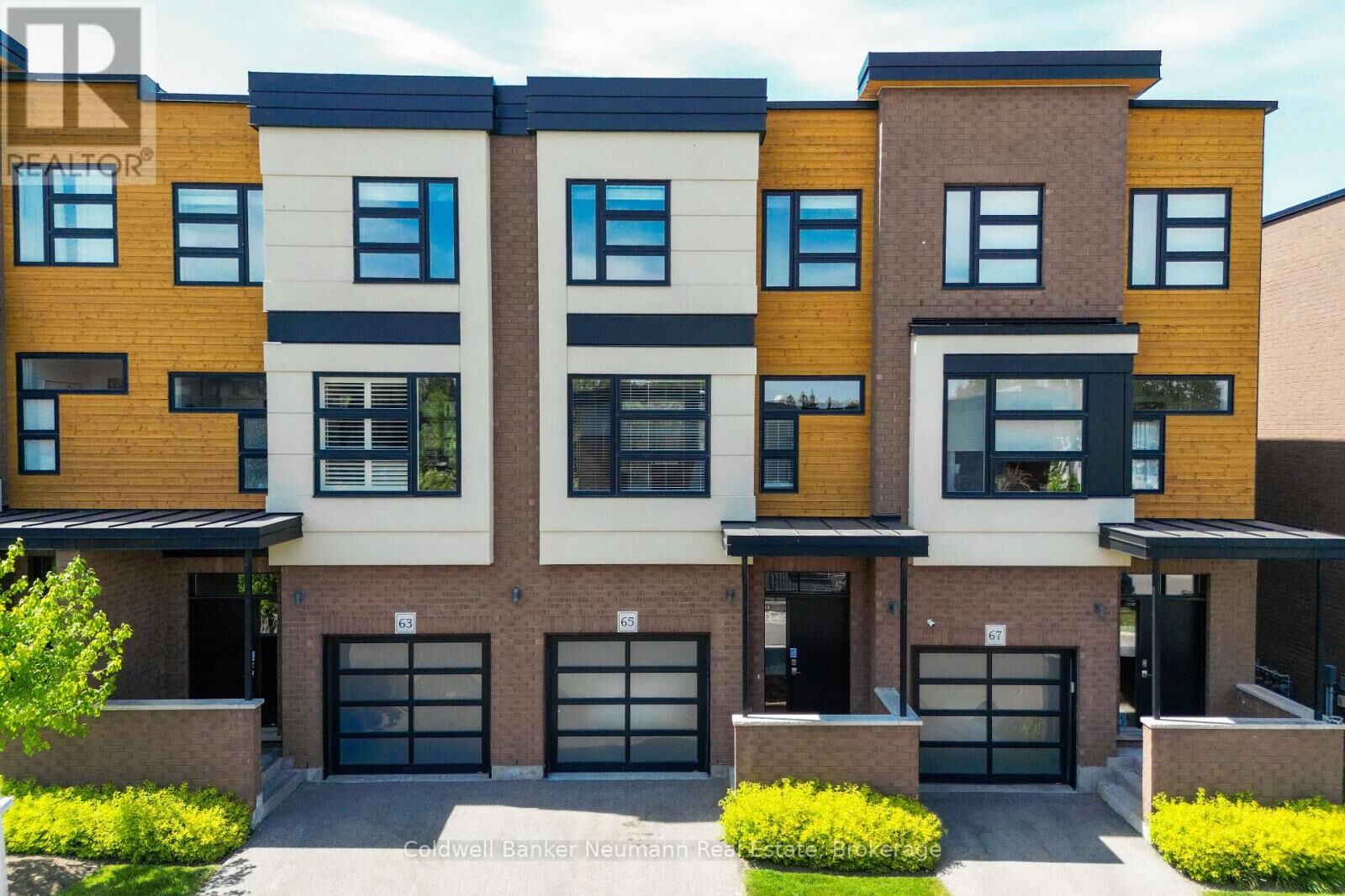 Property Photo:  60 Arkell Road 65  ON N1L 1G8 