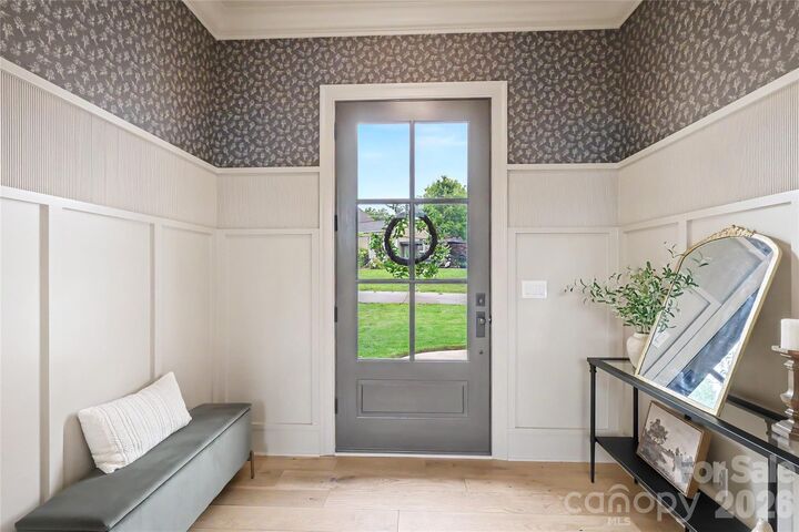 Property Photo: 3333 Anson Street NC 28209