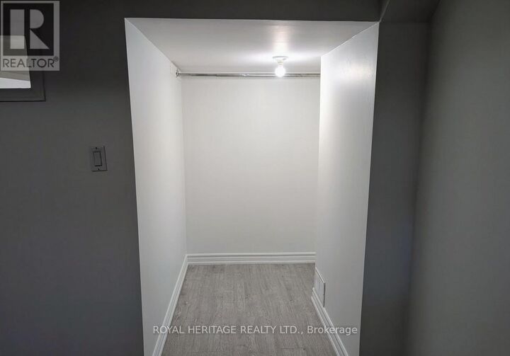 Photo de la propriété:  46 Solace Road  ON L6E 0A3 