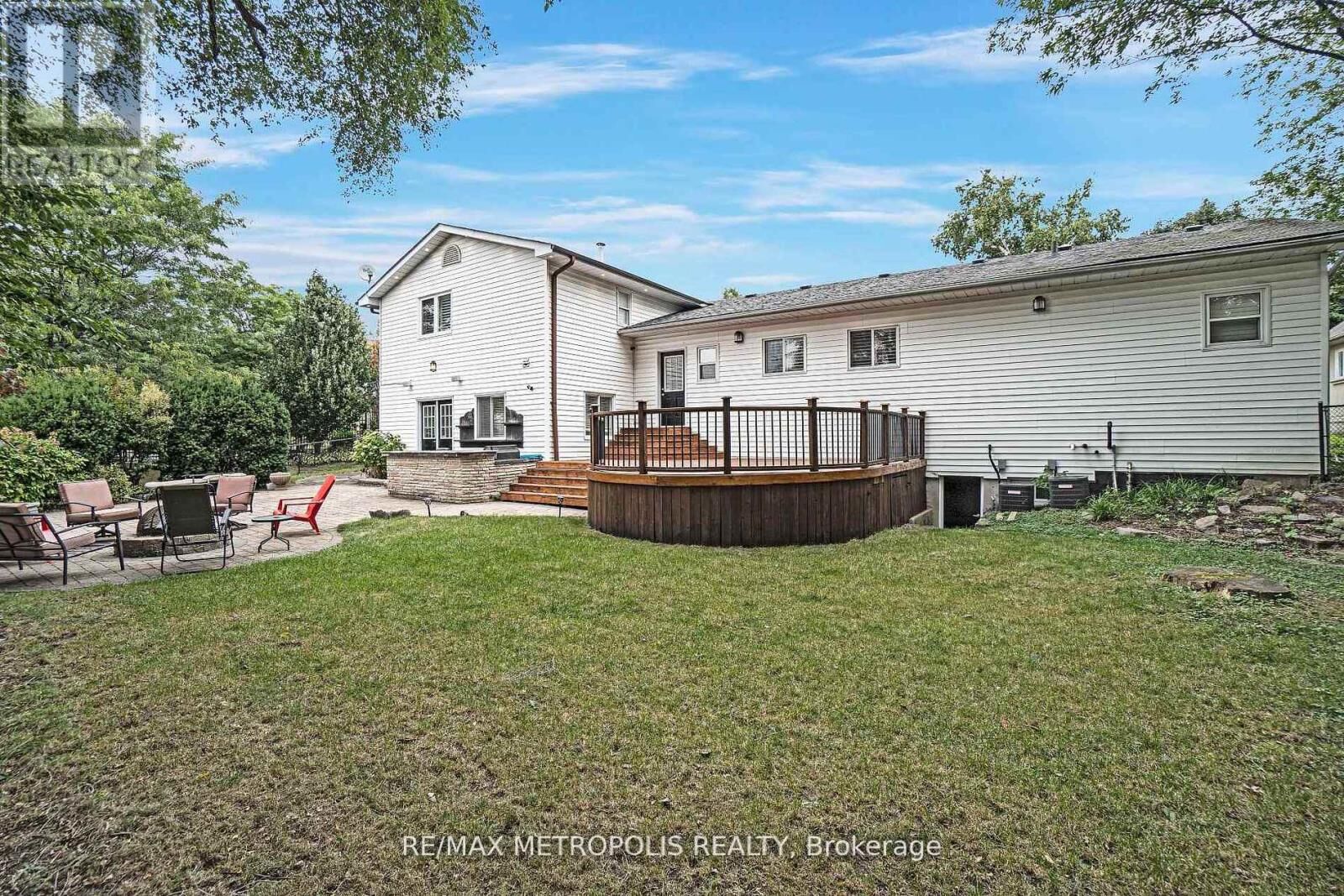 Photo de la propriété: 1872 Appleview Road Main ON L1V 1T8