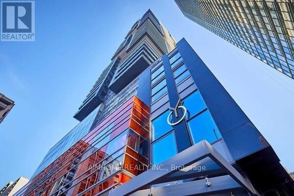Property Photo: 7 Grenville Street 3503 ON M4Y 1A1