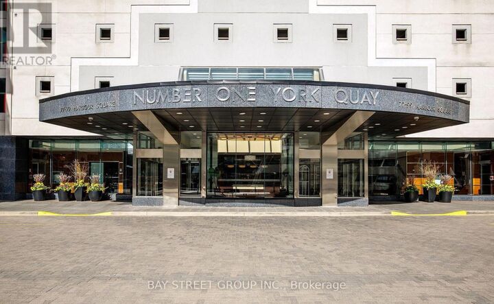 Property Photo:  77 Harbour Square 1603  ON M5J 2S2 