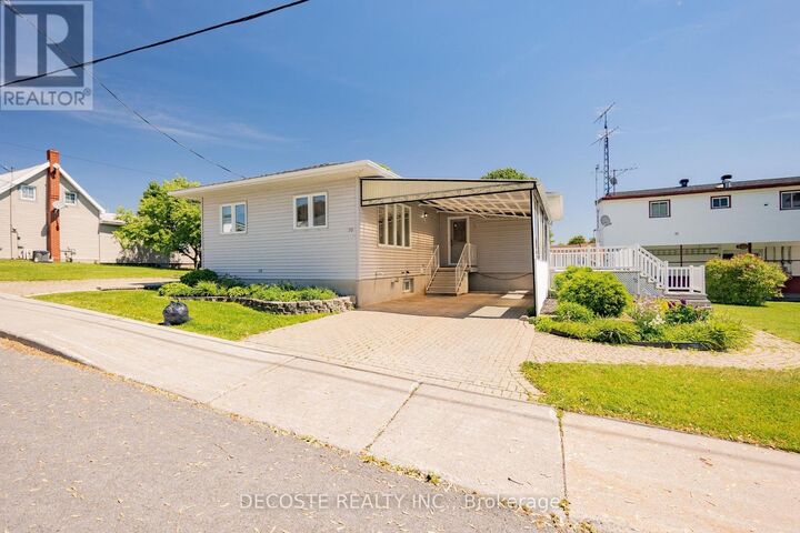 Property Photo: 70 Victoria Street East ON K0C 1A0