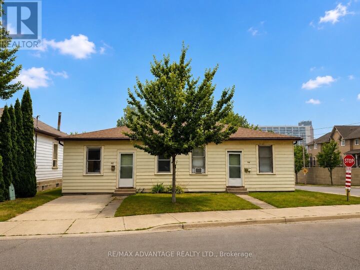 Property Photo:  162-164 Mill Street  ON N6A 1P6 