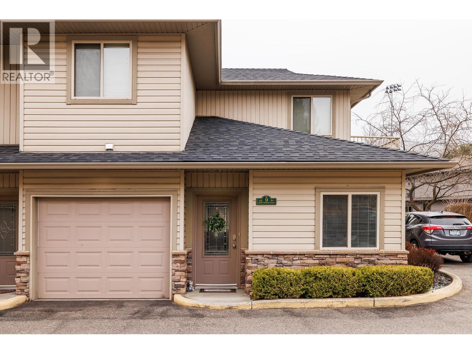 Property Photo:  3339 Clement Road 9  BC V4V 2M5 