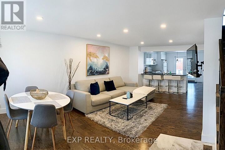Property Photo:  323 Montfort Street  ON K1L 5N5 
