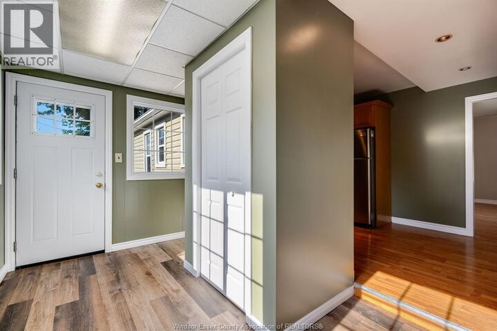 Property Photo: 102 Marlborough Street East ON N8H 1X3