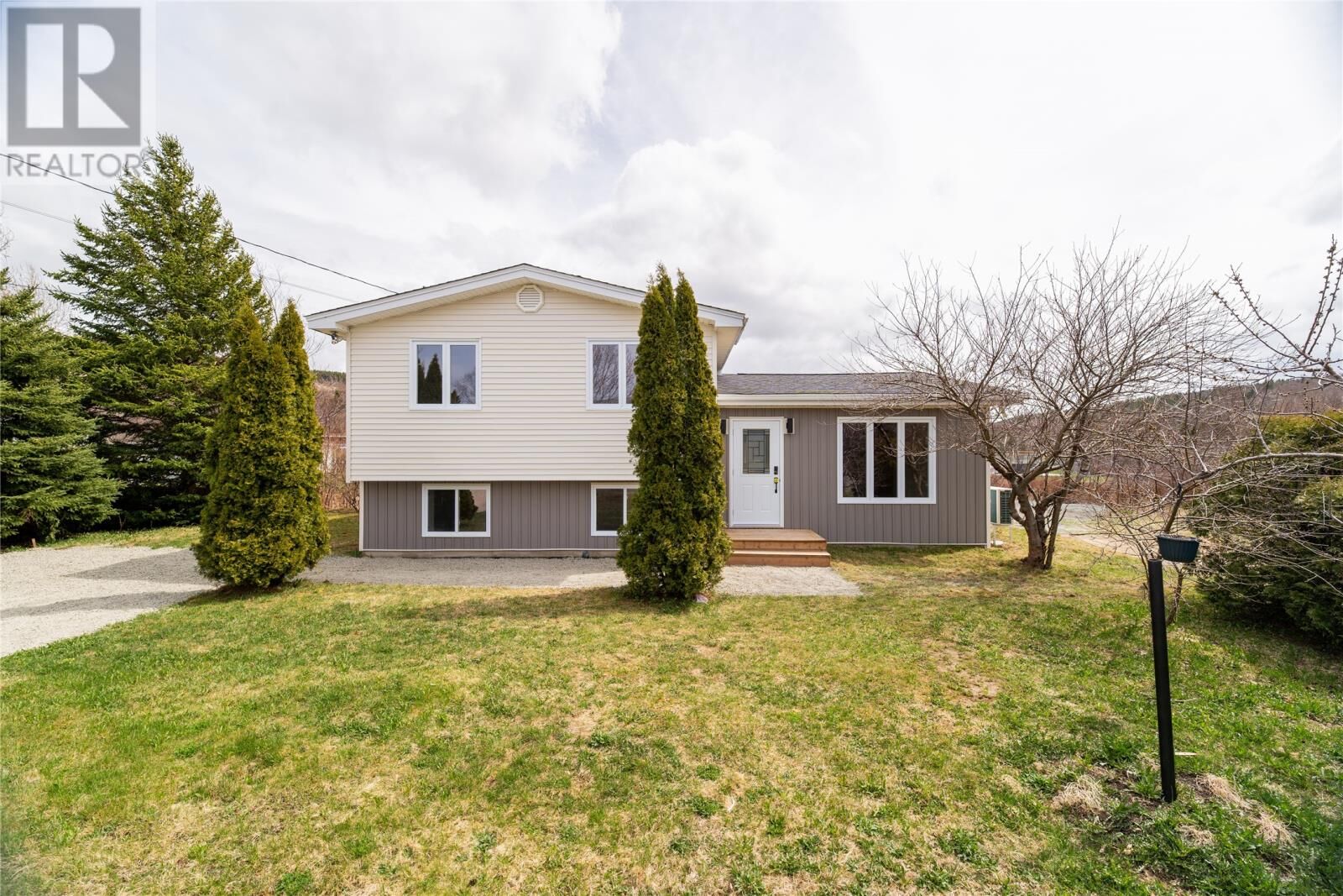 Property Photo: 9 Bessos Road NL A1X 7T3