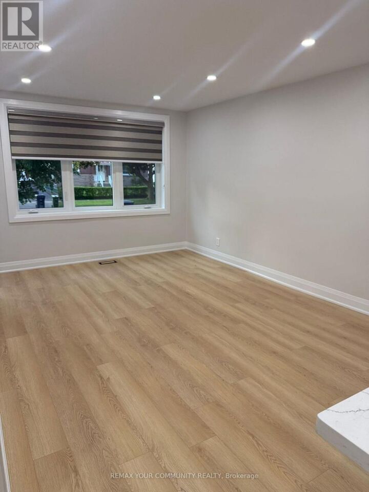 Property Photo: 31 Boyce Avenue ON M1J 1J4