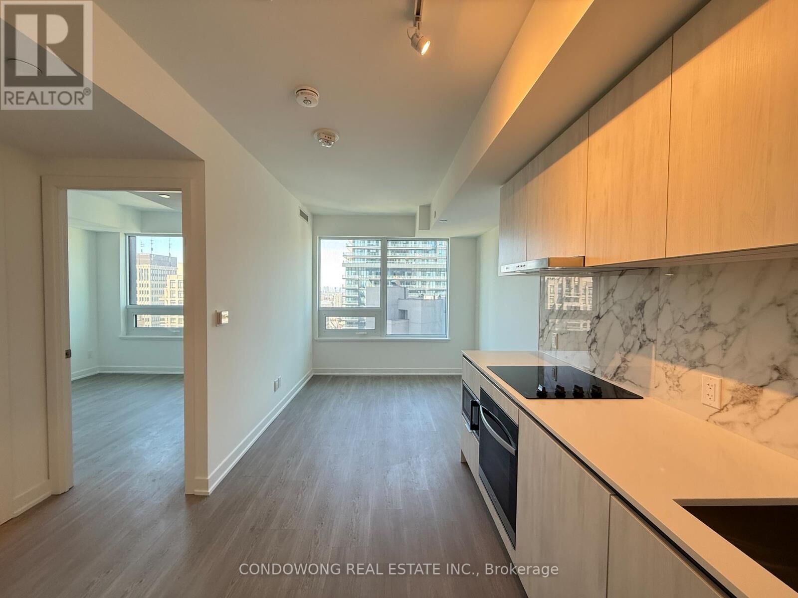 Property Photo: 8 Wellesley Street West 3301 ON M4Y 0J5