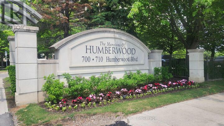 Property Photo: 700 Humberwood Boulevard 2221 ON M9W 7J4