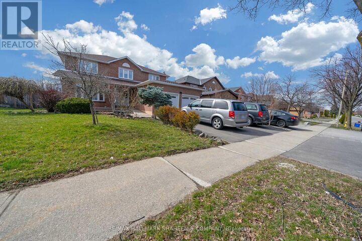 Property Photo: 24 Glenvilla Road ON L4L 7K8