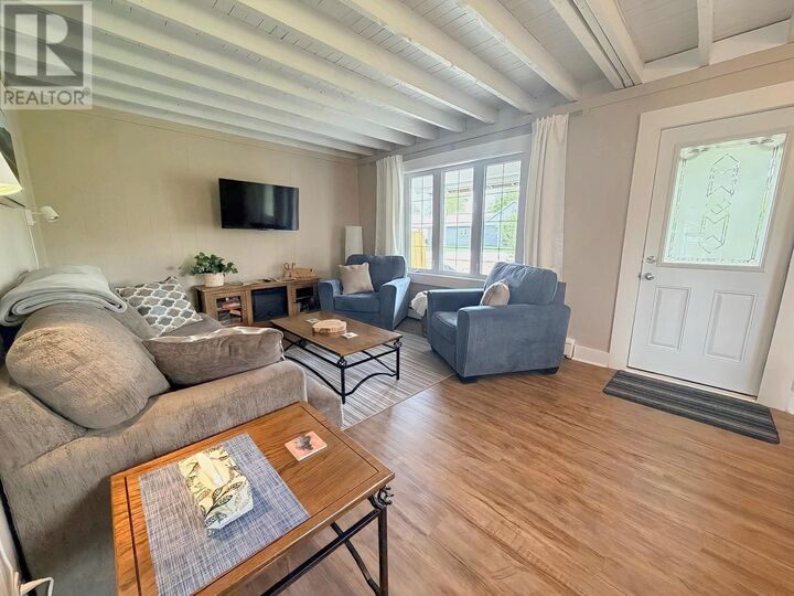 Property Photo: 112 Queen St ON P0T 1M0