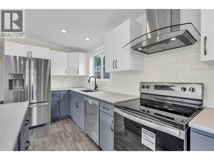 Property Photo: 1118 Middle Bench Road 10 BC V0X 1N2