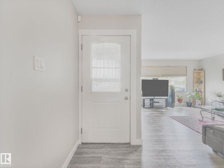 Property Photo: 13807 92 Street NW AB T5E 3S1