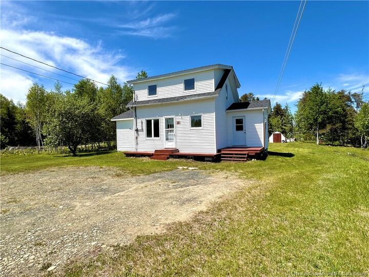 Property Photo:  10 Gerald Street  NB E9A 1H6 