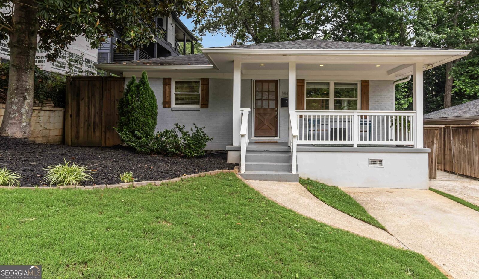 Property Photo:  1440 Chipley Street NE  GA 30307 