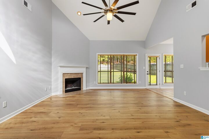 Property Photo:  5912 Forest Lakes Cove  AL 35147 