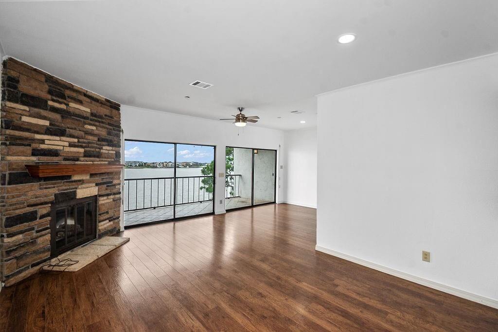 Property Photo:  401 Lakeside Lane 311  TX 77058 