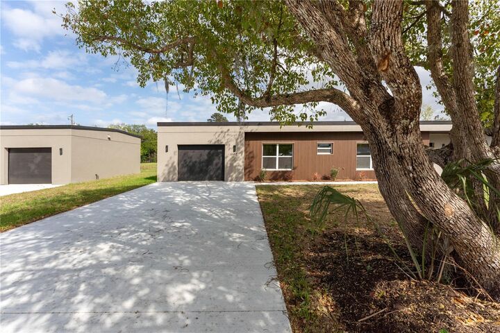 Property Photo: 457 Riverview Avenue FL 32771
