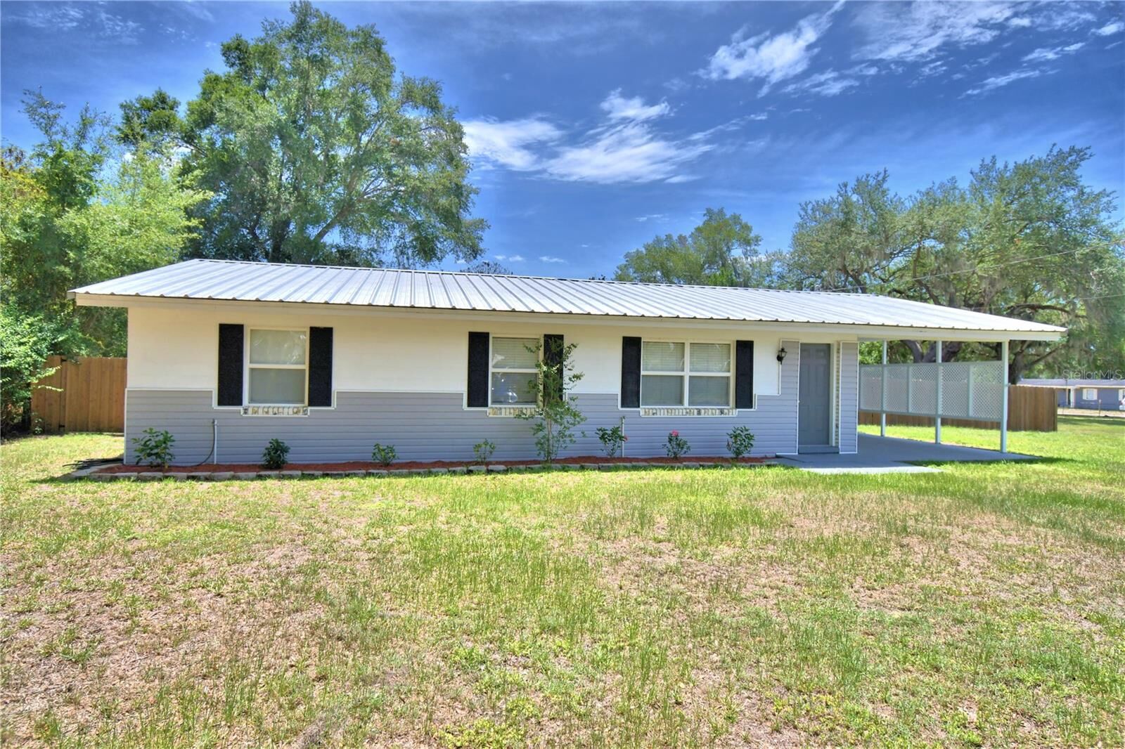 Property Photo:  606 N Nashua Avenue  FL 33841 