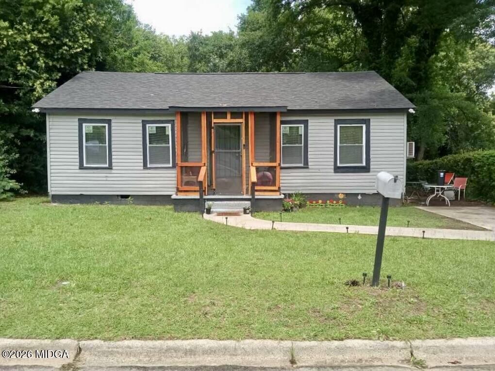 Property Photo: 791 Lynmore Avenue GA 31206