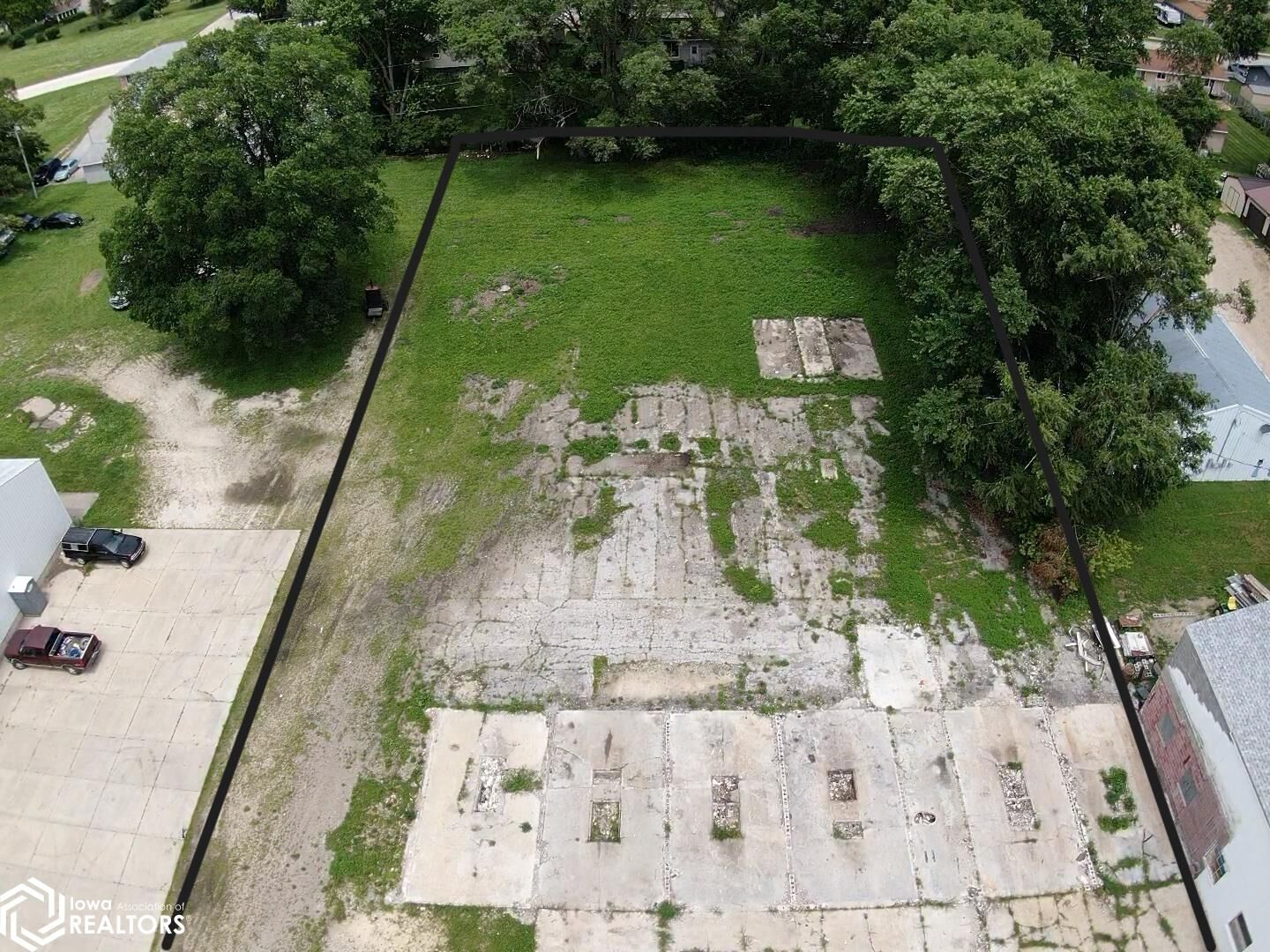 Property Photo:  2120 Washington  IA 50126 