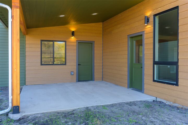 Property Photo: 5699 Golf Drive MT 59847