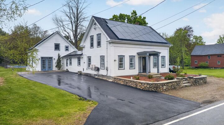 Property Photo:  399 N Main Street  NH 03079 