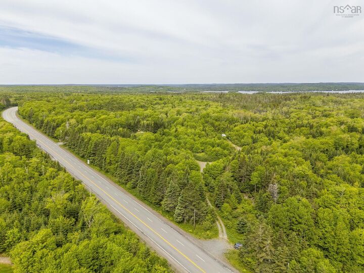 Lot Highway 7 — photo 1