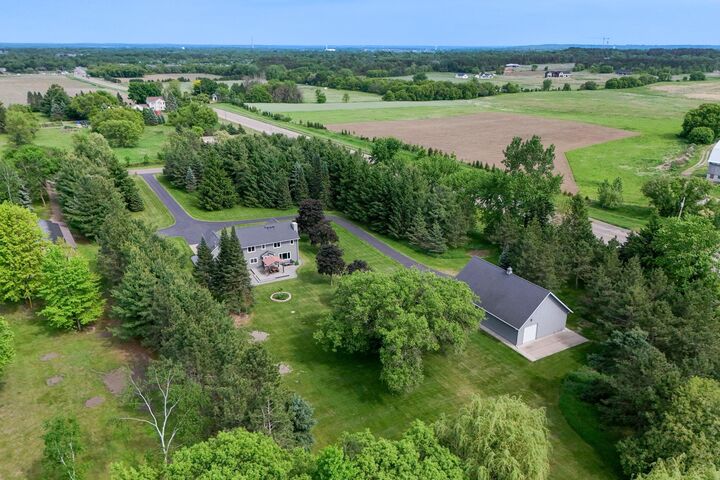 Property Photo: 7530 Leeward Avenue N MN 55082