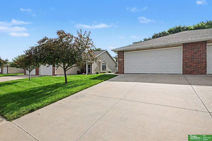 Property Photo:  7915 S 162nd Street  NE 68136 
