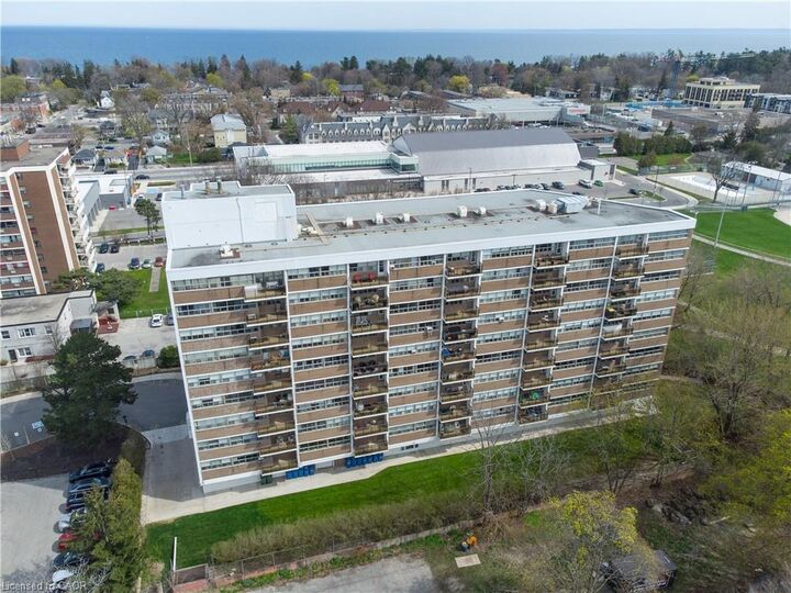 Property Photo:  212 Kerr Street 909  ON L6K 3B1 