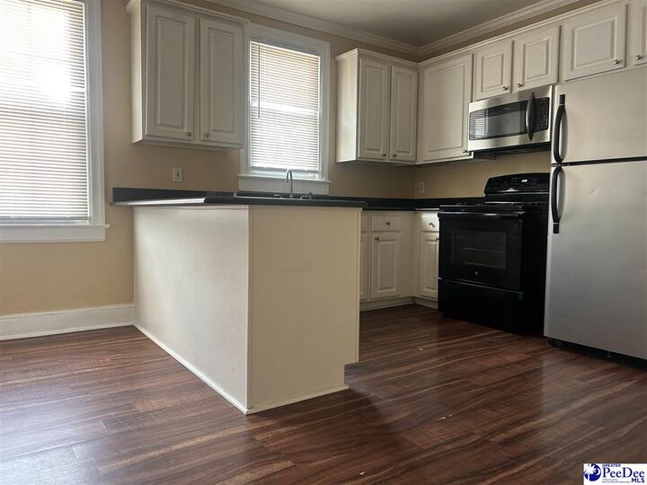 Property Photo:  600-4 Warley St.  SC 29501 