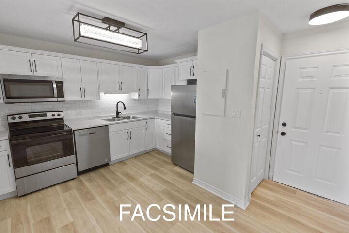 Property Photo: 22 Waterview Heights PE C1A 9J8