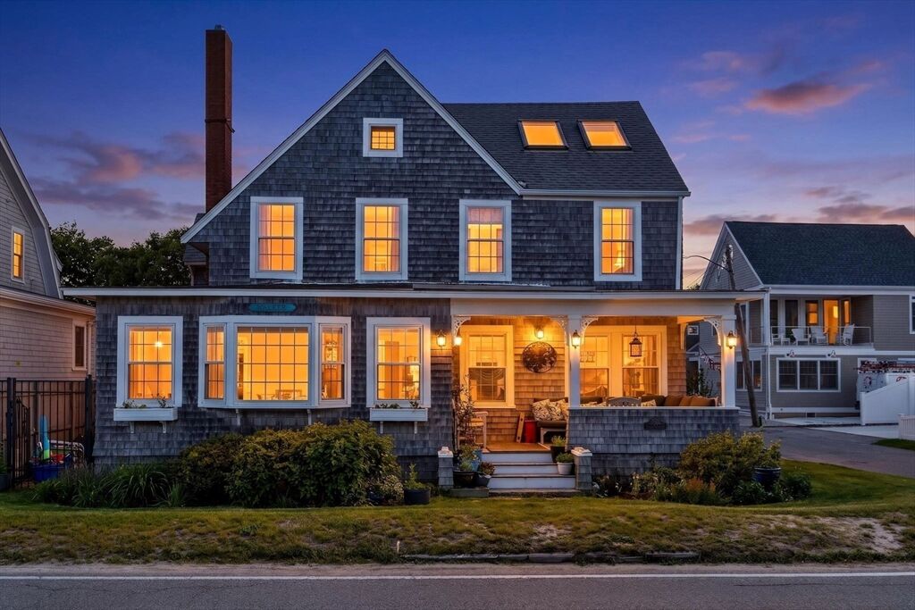 Property Photo:  205 Grand Ave  MA 02540 
